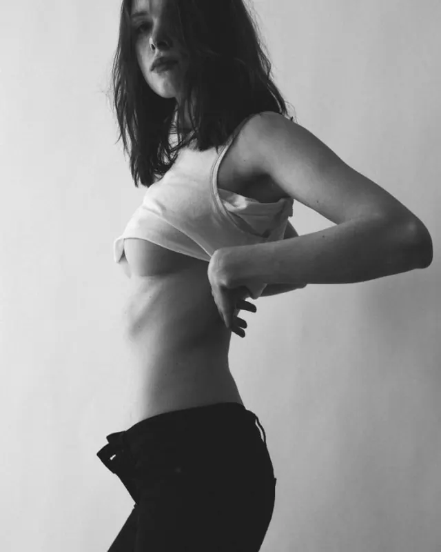 Ambre, 18 ans, plan cul à Nogent-sur-Marne