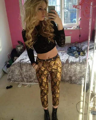 Léonie, 21 ans, plan cul à Gex